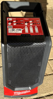 MILWAUKEE M18™ Bluetooth® reproduktor