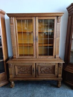 Rustikální, selská dubová skříň, komoda, vitrína, masív