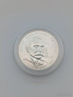 Mince 200 Sk Petzval