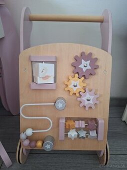 JaBaDaBaDo Drevené chodítko s aktivitami