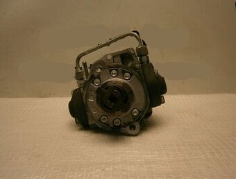 Vstrekovacie čerpadlo Toyota RAV4 III 2.0 2.2 D 22100-0R010