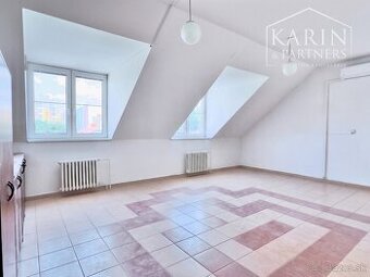 Klimatizovaný obch. priestor 36m2, Senica