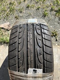Dunlop 305/30ZR22