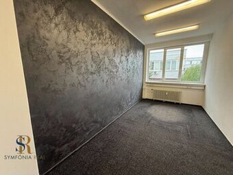 Prenájom obchodných priestorov v centre Galanty