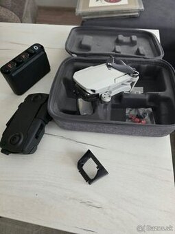 Predám Dji Mavic Mini Fly More Combo 4 batérie