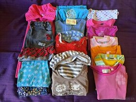 Balík dievčenského oblečenia 1