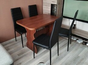 Stôl orech + 4 stoličky