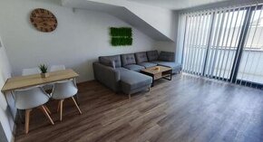 Prenájom zariadeného 3-izbového bytu v centre KNM
