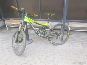 Specialized Big hit1 zjazďák downhill