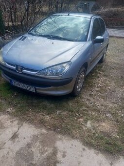 Peugeot 206 1.4 benzin