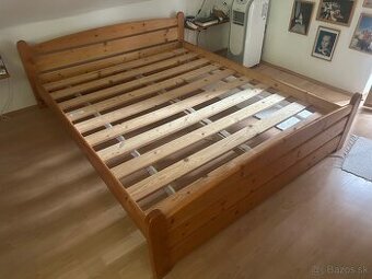 Manzelska postel z masivu 160x200