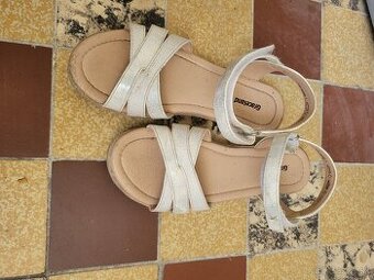 Sandalky