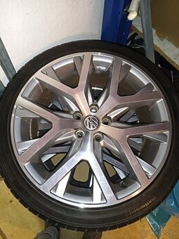 VW Polo 17'' - 1