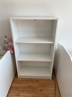 Regál do detskej izby 120x70x28