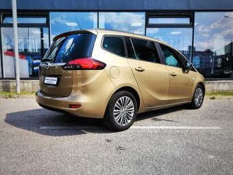 Opel Zafira Tourer