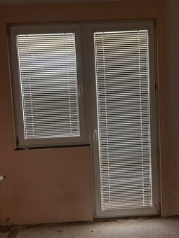 Predam plastove okno a dvere na balkon