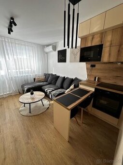 Prenajmem zariadenú garzónku v Košiciach