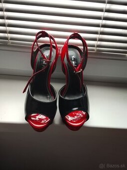 Sandále , veľkosť 35
