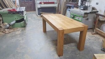 Jedálenský dubový stôl Cele Sk