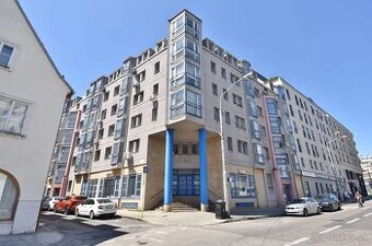 Predaj reprezentatívny priestor, 798 m2, Suché Mýto, BA