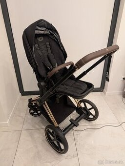 Predam Cybex e-priam 2024 rose gold