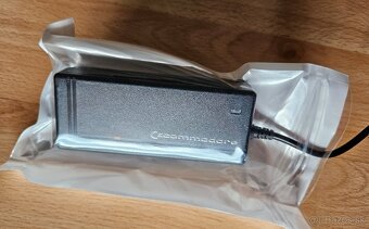 Nový zdroj na disketovú jednotku Commodore 1541II,1581,1571 - 1