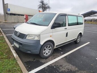 Predam vw transporter t5 1.9 TDI