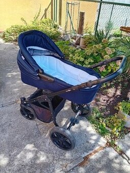 Predám kočík - TOURAGOO