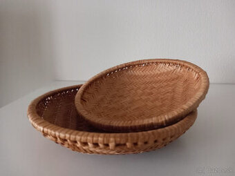 Sada 2ks staré prútené misy-taniere po mame - cena spolu