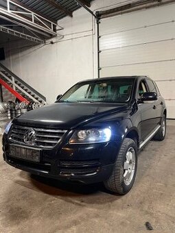Predám náhradné diely na Volkswagen touareg 3.0tdi