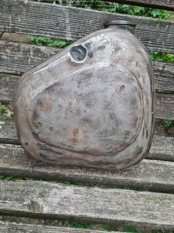 Skrinka náradia jawa 500 ohc prerobená