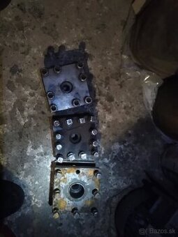 Predám nožovu hlavy na sustruh