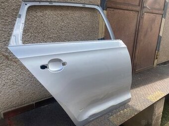 Škoda Rapid prave zadne dvere