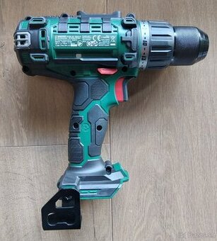 Aku vŕtací skrutkovač.