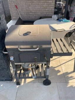 Predám záhradný gril