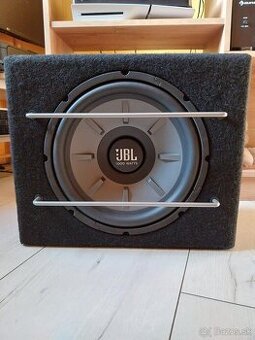 JBL  subwoofer