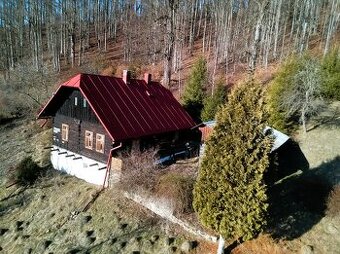 Romantická chalupa na polosamote /241 m2/, Bytča - Veľké Rov