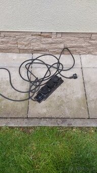Predlzovaci kabel vonkajsi