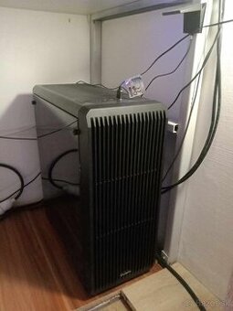 PC + Monitor, plne funkčný, ideálny aj na doskladanie + 🎁