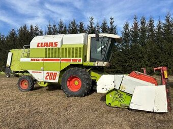 Kombajn Claas Mega 2008 - lista 6,1 m + predval