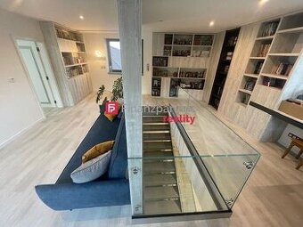 Luxusná výnimočná 5izb mezonetová vila v Prešove (F544-12-A