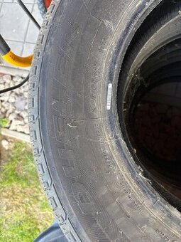 Predám 4x letné pneu. 245/65 R17