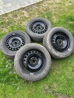 Zimná sada 215/60/R16 na diskoch 5x112