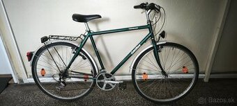 Predám zánovný trekový bicykel Active Trekking,kolesá 28"