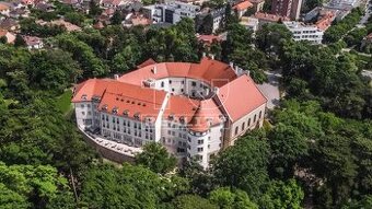 Pripravujeme do ponuky 1 izbový byt s balkónom v centre...