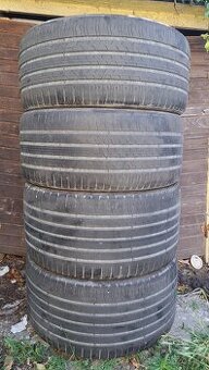 Ponúkame 4 letné pneumatiky Continenta 315/30 R22 275/35 R22