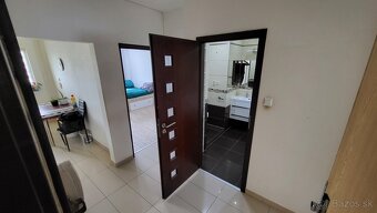 Prenajmem 2 izbový byt Žiar nad Hronom