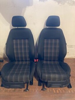 Sedadla na VW polo gti