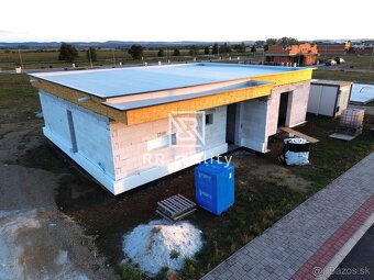 Moderná Novostavba, VÝCHODNÉ MOKRANCE, pozemok 671m2