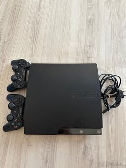 PlayStation 3 + 2 ovládače + 15 hier (stav 9/10)